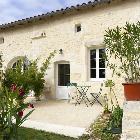 Le Clos De Tesson Dış mekan fotoğraf