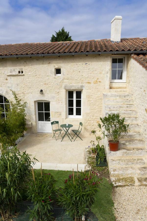 Le Clos De Tesson Dış mekan fotoğraf